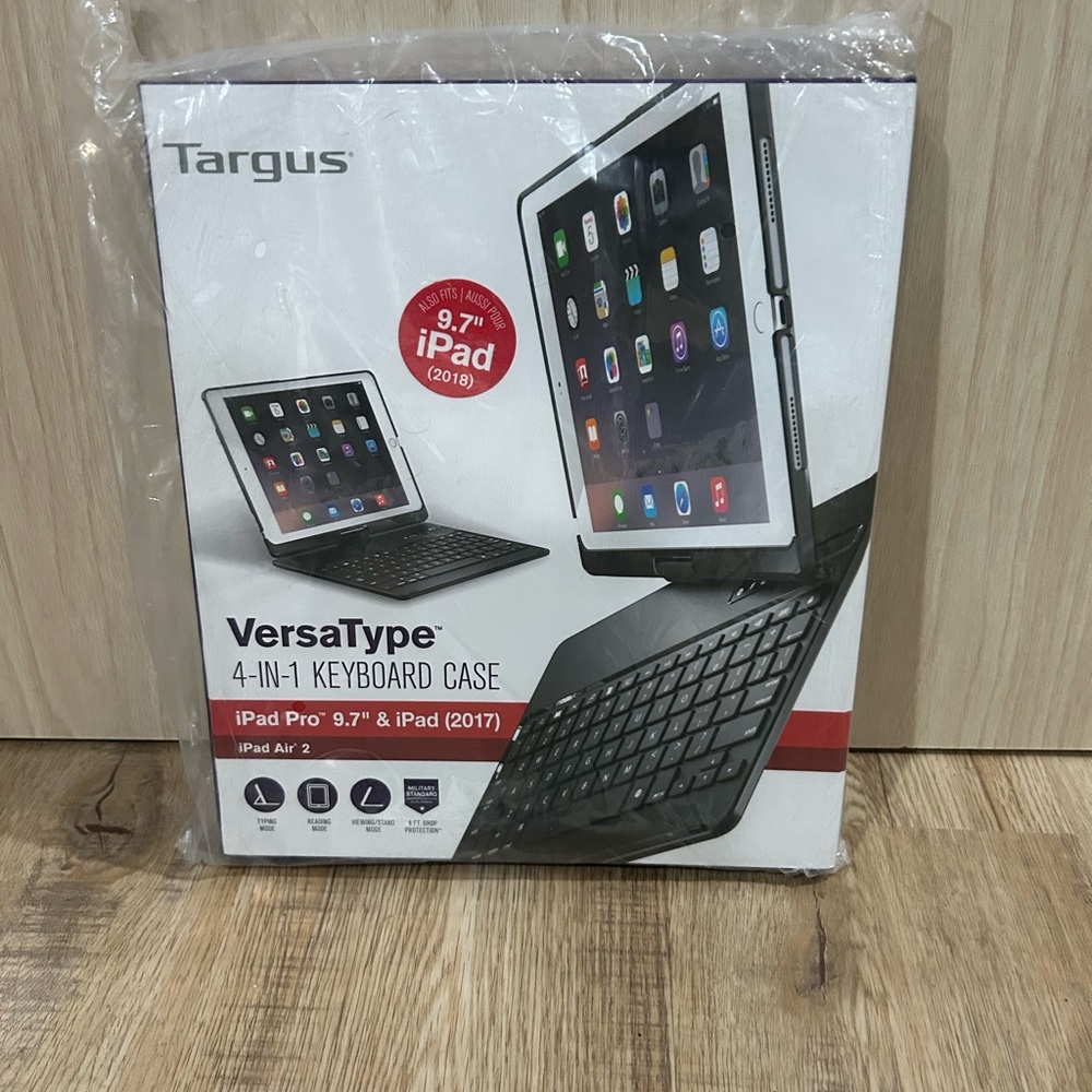 Targus VersaType Black Keyboard Case for iPad